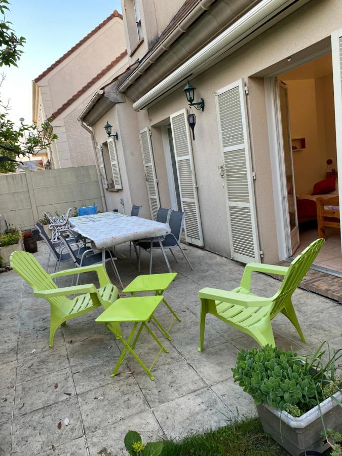 Le Clos D'Herblay Chambres D'Hotes Bagian luar foto